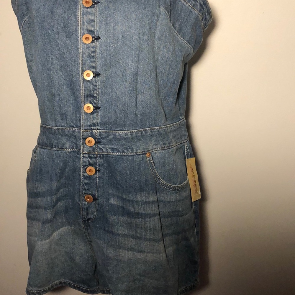 NWT American Rag distressed jean short overall - Picture 3 of 5